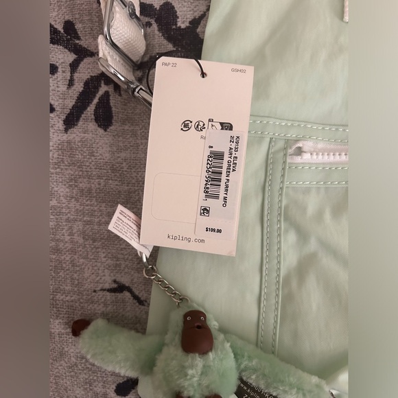 Kipling Eleva - Picture 2 of 7